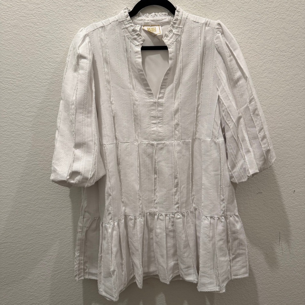 Emily McCarthy White Textured Tiered Mini Dress Puff Sleeve Split Neck Large